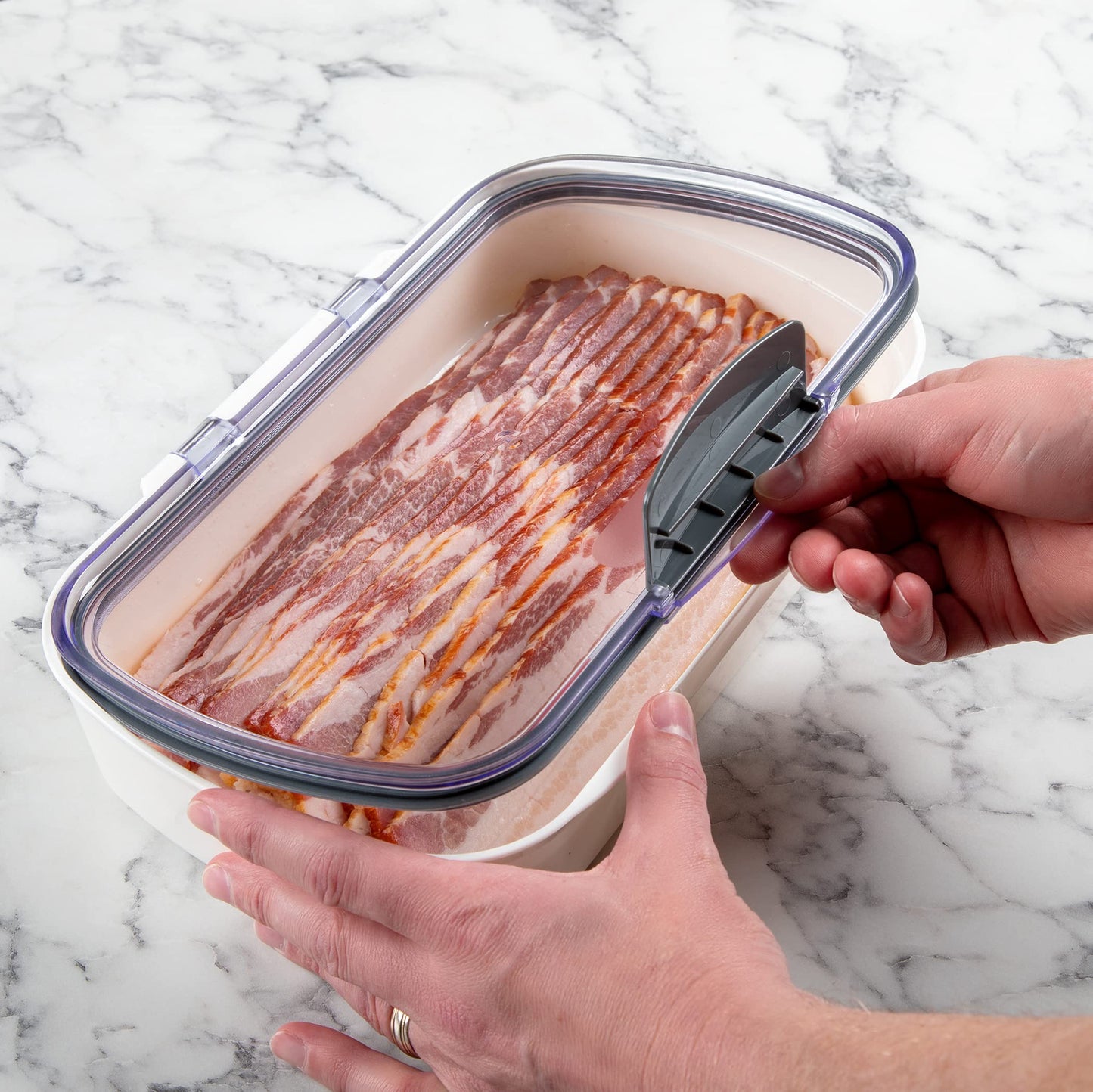 Prepworks Split Deli ProKeeper Air Tight Silicone Sealed Food Storage Container with Clear Dry Erase Compatible Lid, 11.75 Inches Long
